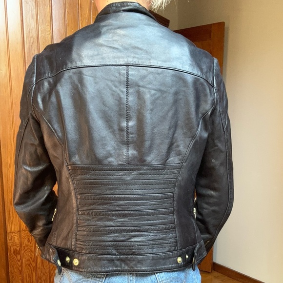 Moschino Cheap and Chic, size 8 - Picture 3 of 5